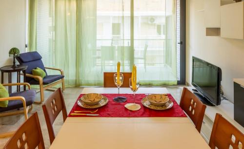 Costa Dorada Apartment | Hauzify I Apartament Altamira