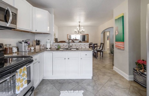 Riverside Heights House | "Havana Off Habana" - Fire Pit|Grill|DT Tampa