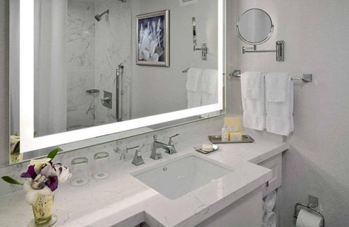 French Quarter Hotel | Have a Relaxing Stay! Pet-friendly Property w/Pool, Evening Entertainment!