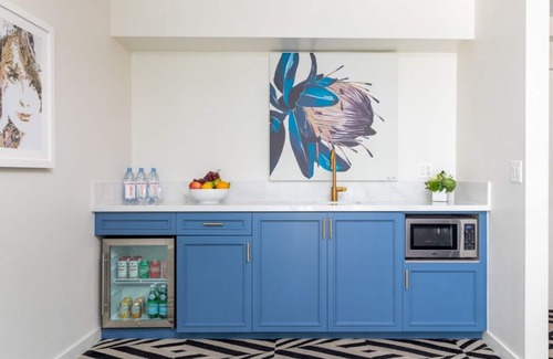 Norma Triangle Apartment | Have Fun in Los Angeles with 2 Units! Pool, Bicycling, Wine Hour, Pet-friendly!