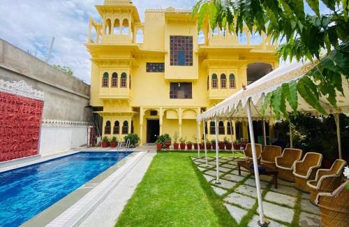 Mangalwad House | Haveli Gokul Niwas