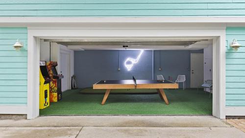 Vilano Beach House | Haven Grove Beach Bungalow w Hot Tub Game Room Blocks from the Water