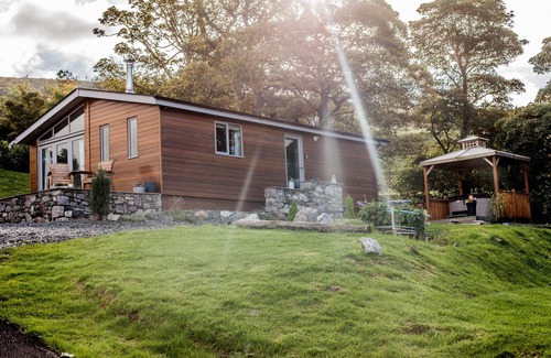 Kirkby-in-Furness Cabin | Haven Lodge Kirkby In Furness - a lodge that sleeps 2 guests in 1 bedroom