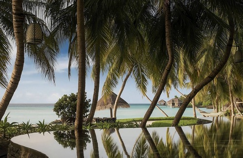 Reethi Rah House | Haven of Relaxation! Balcony w/Beach View, Private Indoor Spa Tub, Outdoor Pool