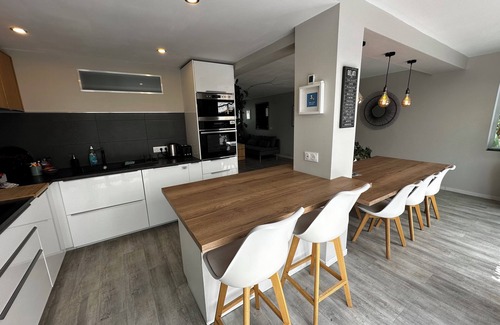 Lattes Villa | Havre de Paix Entre Montpellier et Plages !
