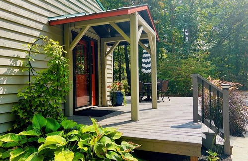 Athens House | Hawk Ridge Retreat - Athens County Getaway