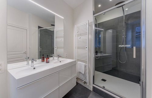 Decre-Cathedrale Apartment | Haxo - Superbe appt en centre ville pour 7
