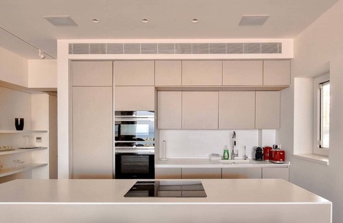 Tel Aviv Promenade Apartment | Hayarkon Emeraude