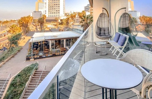Tel Aviv Promenade Apartment | Hayarkon Emeraude