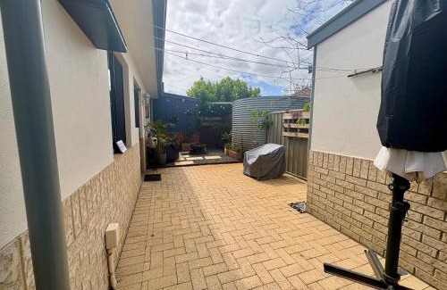 Bunbury House | Hayes Haven Bunbury