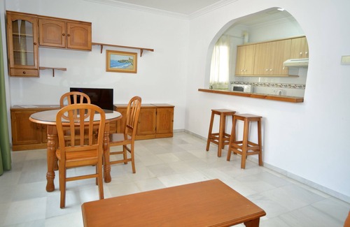 Nerja Apartment | HC Burriana Playa - Apartamentos Turísticos
