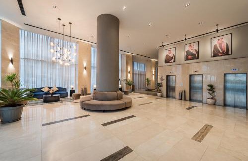 Al Aqiq Hotel | HDB Financial District