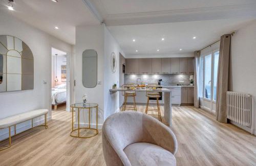 Ile Verte Apartment | #HE The Golden Escape Ile Verte luminous renovated