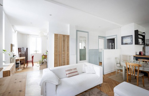 Saint Seurin - Fondaudege Apartment | Heart of Bordeaux, charming apt with patio
