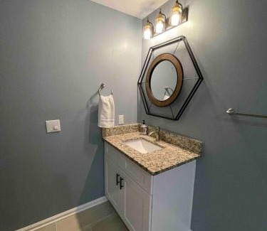 Mechanicsville Apartment | Heart of city studio with 2 queen beds