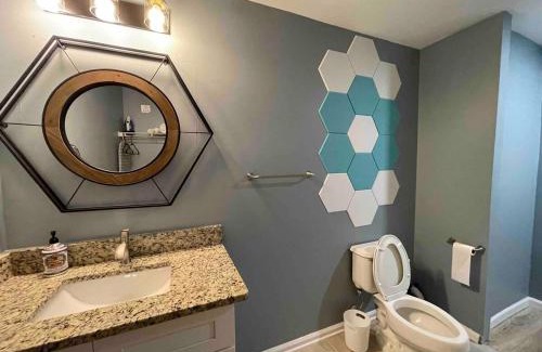 Mechanicsville Apartment | Heart of city studio with 2 queen beds