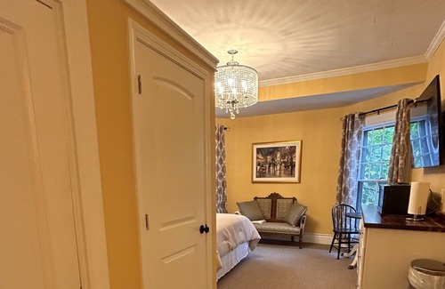 Ellsworth Apartment | Heart of Ellsworth