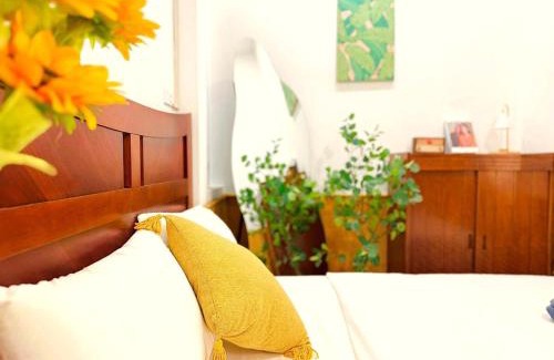 Hang Bai House | Heart Of Hoan Kiem RARE 4BR large cozy private house center max 14pax