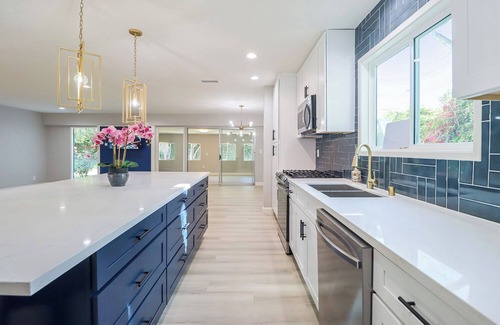 West Hills House | Heart of the Valley Cozy Single family home a mile from Topanga Village
