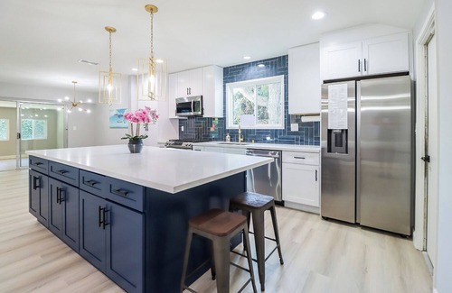 West Hills House | Heart of the Valley Cozy Single family home a mile from Topanga Village