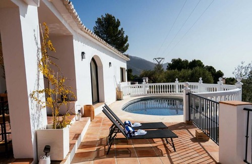 Mijas Bed & Breakfast | Hearts & Home