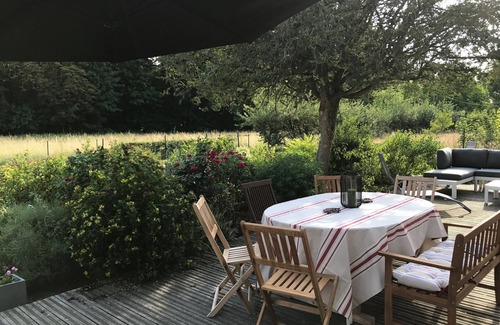 Ardentes Cottage | Heated Pool, Canoeing, Fishing, near Châteauroux and George Sand's House
