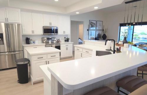 Lake Havasu City House | Heated Pool, Hot tub, Game room, King bed, BBQ with Lake Havasu views!