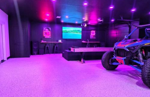 Lake Havasu City House | Heated Pool, Hot tub, Game room, King bed, BBQ with Lake Havasu views!