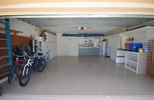 Pelican House | Heated Pool/Waterfront/Canal/Dock/Gulf Access, Private Sunny Home