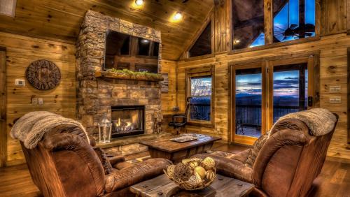 Morganton House | Heavenly Hideaway