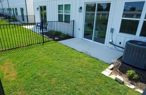 Stephenville House | Heavenly - Location, location, location!