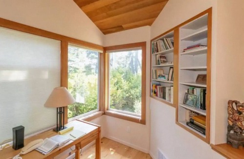Florence House | Heceta Beach - Bright and Beautiful Family Retreat