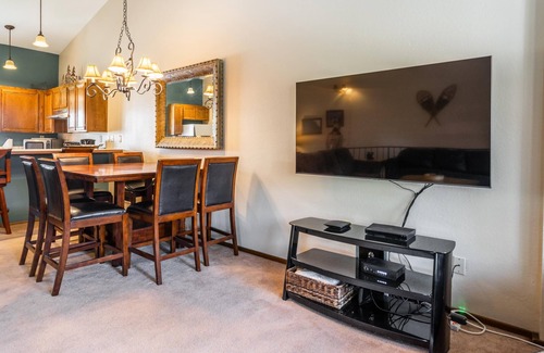 Mammoth Lakes House | Helios S #5