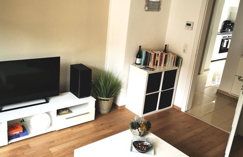 Neuehrenfeld Apartment | Helle und Ruhige 2-zimmer-wohnung mit Balkon im Trendigen Ehrenfeld