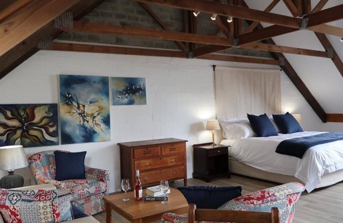 Hemel En Aarde House | Hemel & Aarde Village Accommodation