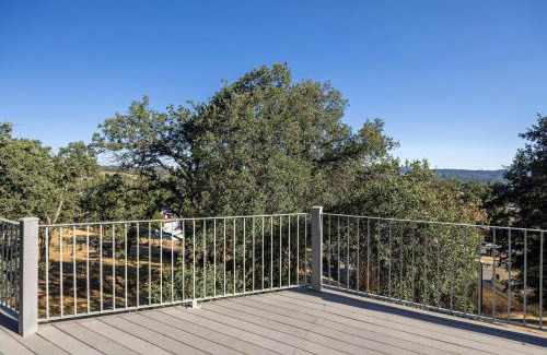 Groveland House | Hemlock Hacienda