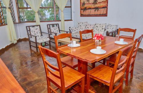 Malindi Marine National Park Apartment | Hera Beachfront Apartment