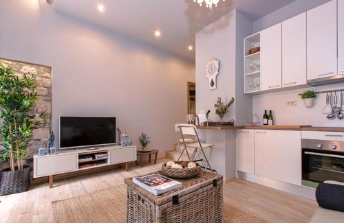 Hvar Old Town Apartment | Heraclea Residential Apartments