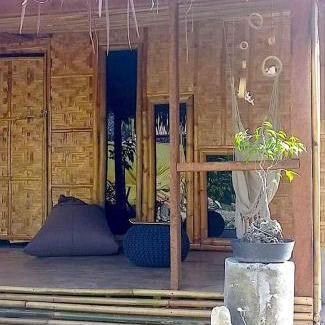 Moalboal House | Herbs Guest House and Restaurant near the Sea