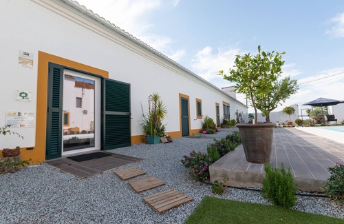 Montemor-o-Novo House | Herdade da Paz com Piscina e Barragem em Reserva Ecológica