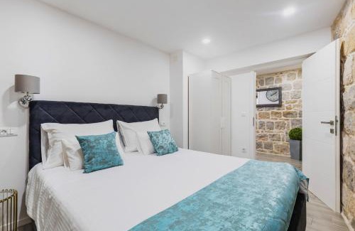 Kastel Sucurac Apartment | Heritage apartman Geza in centar with private parking