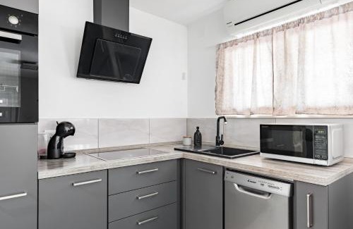 Kastel Sucurac Apartment | Heritage apartman Geza in centar with private parking