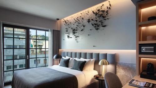 Athens Hotel | Heritage Hill Hotel