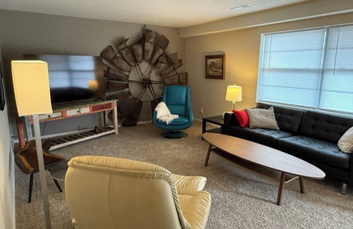 Manhattan Apartment | Heritage Suites 38