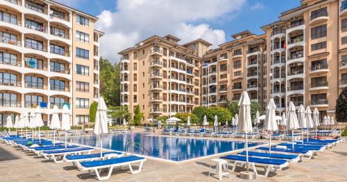 Golden Sands Apartment | Hermann's Sea View Apartment - Bendita Mare