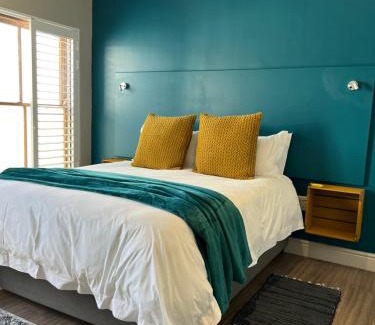 Hermanus City-Centre Apartment | Hermanus Waterfront Apartment no 17