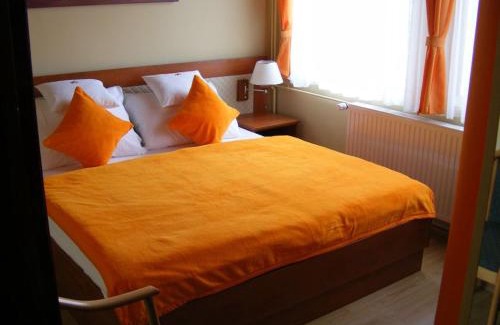Siofok Aranypart Bed & Breakfast | Hermina Panzió