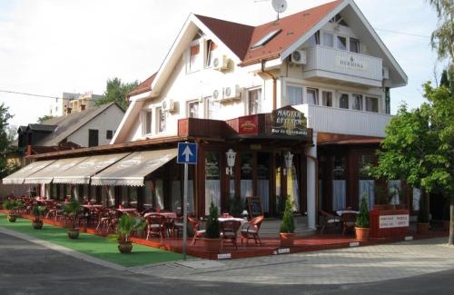 Siofok Aranypart Bed & Breakfast | Hermina Panzió