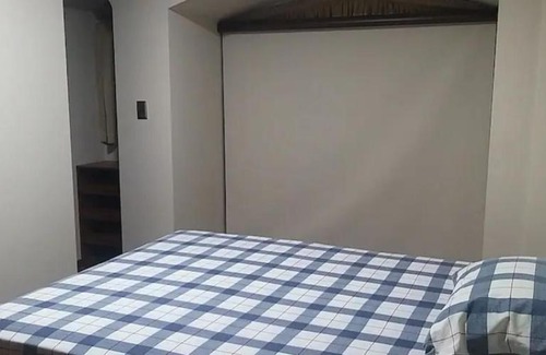 Sucre House | Hermosa habitación para persona sola o pareja