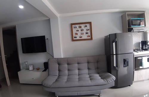 Bello Apartment | Hermoso Apartaestudio a 3 cuadras de la Estación Metro